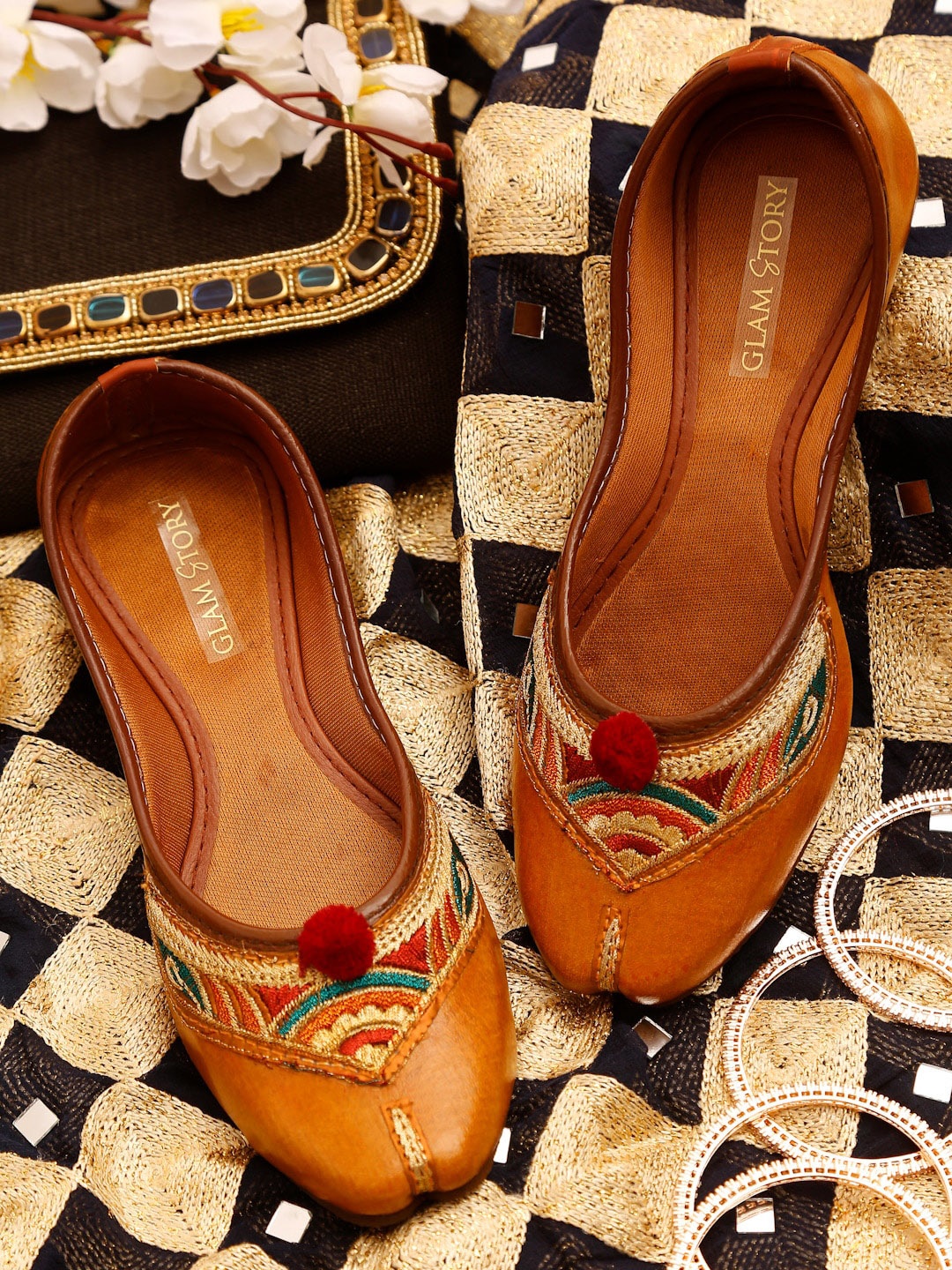 

GLAM STORY Women Brown Embroidered Ethnic Mojaris Flats