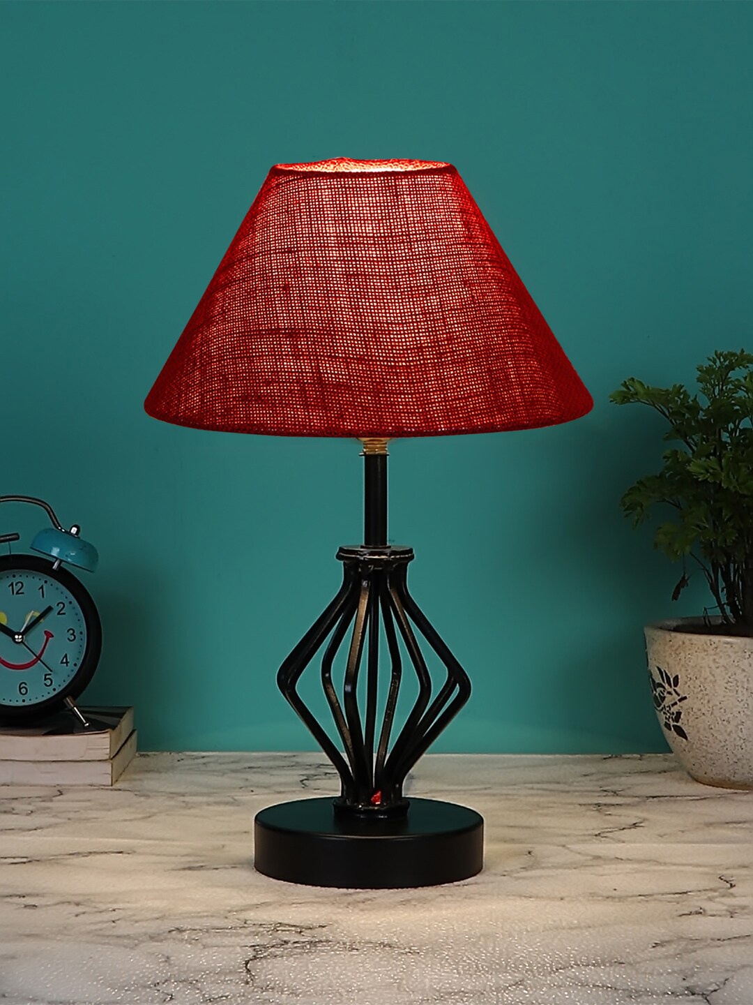 

Devansh Maroon & Black Solid Table Lamp With Shade