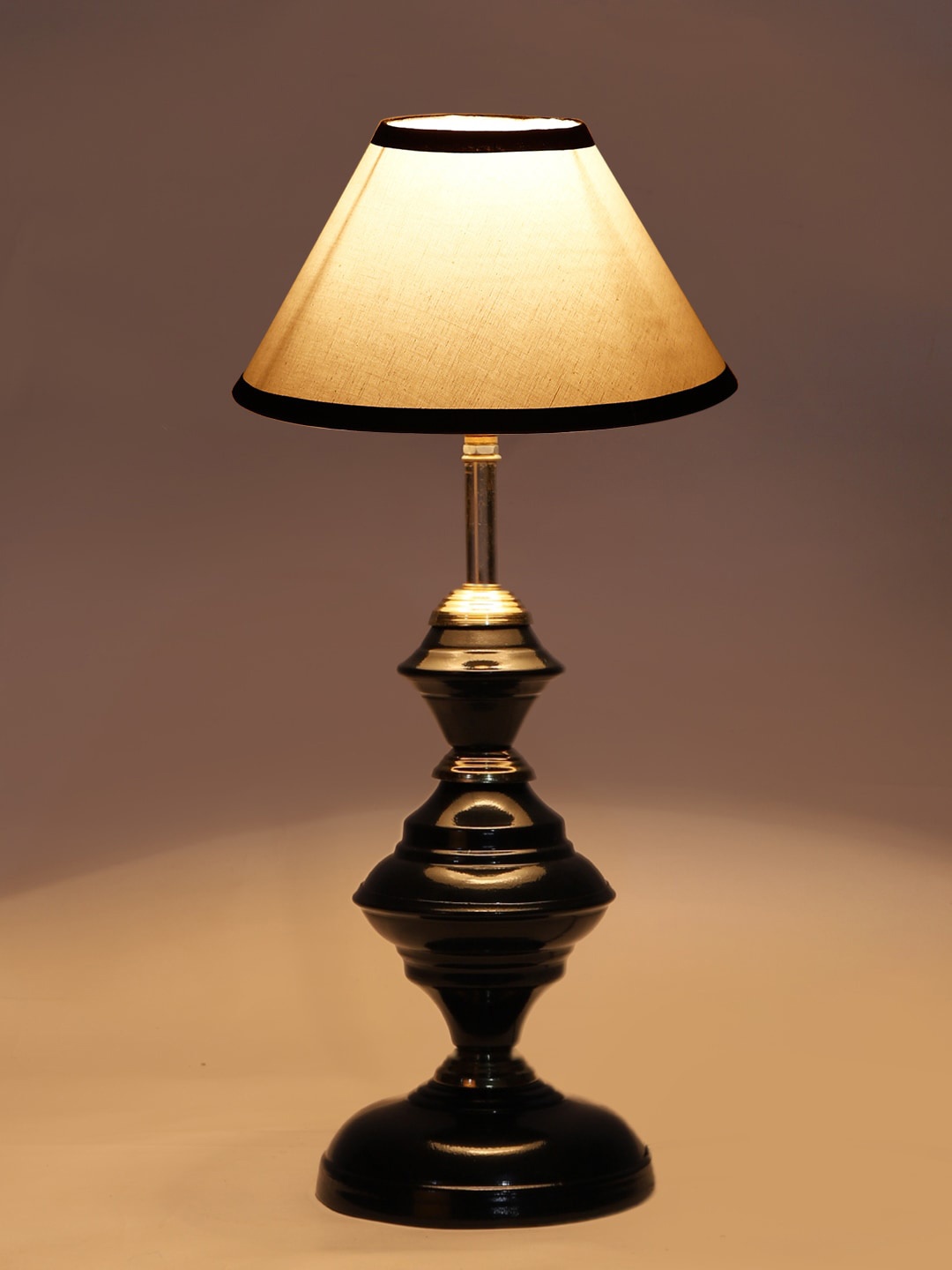 

Devansh White & Black Solid Table Lamp