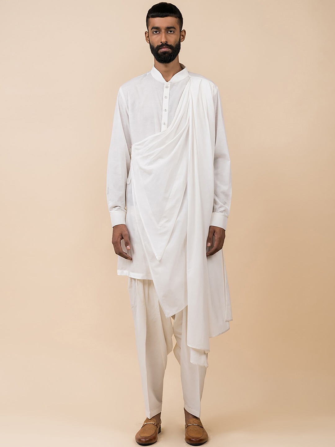 

Tasva Men White Pure Cotton Kurta with Churidar