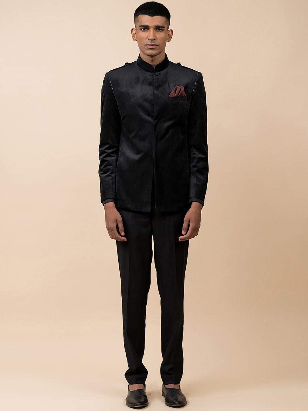 

Tasva Men Black Solid Blazers