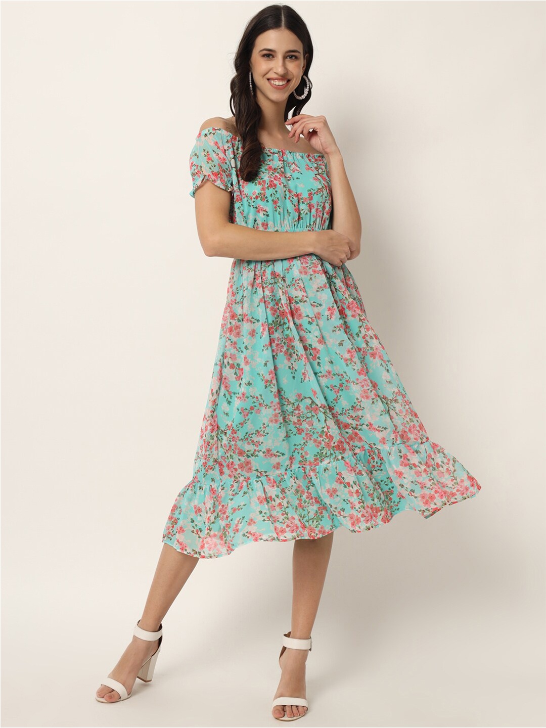 

VAIRAGEE Women Blue Floral Georgette Midi Dress
