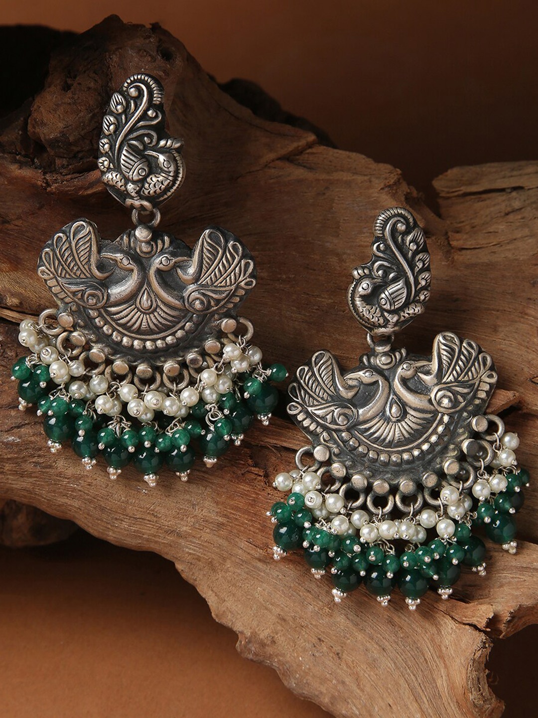 

ahilya Silver-Plated & Green Peacock Shaped Drop Earrings