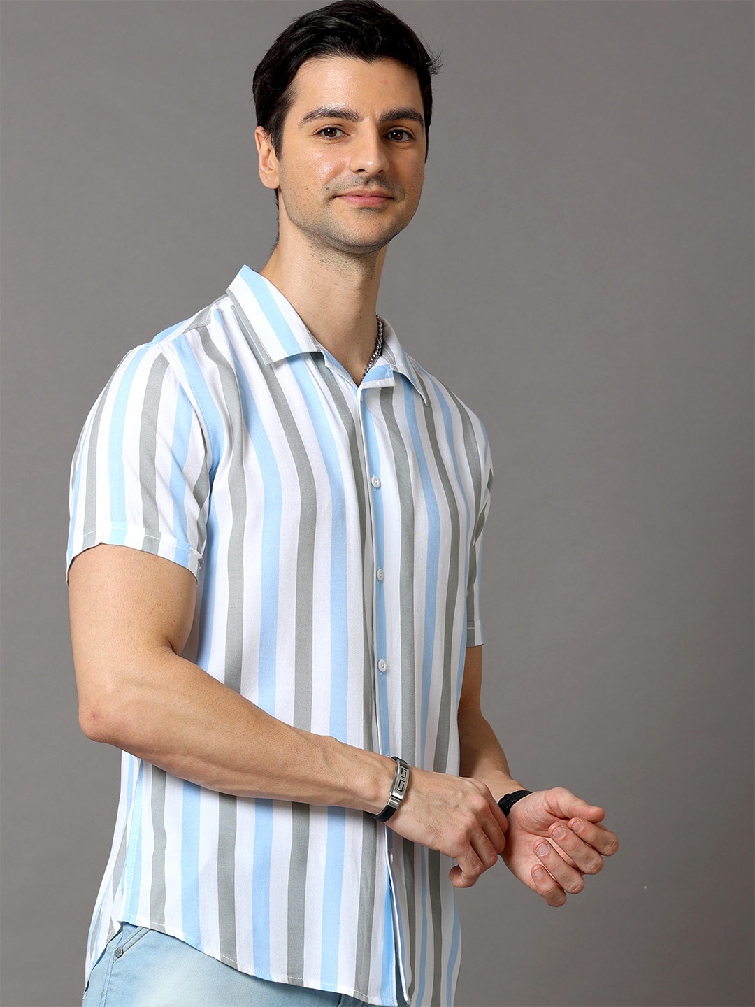 

HERE&NOW Men White Slim Fit Striped Casual Shirt
