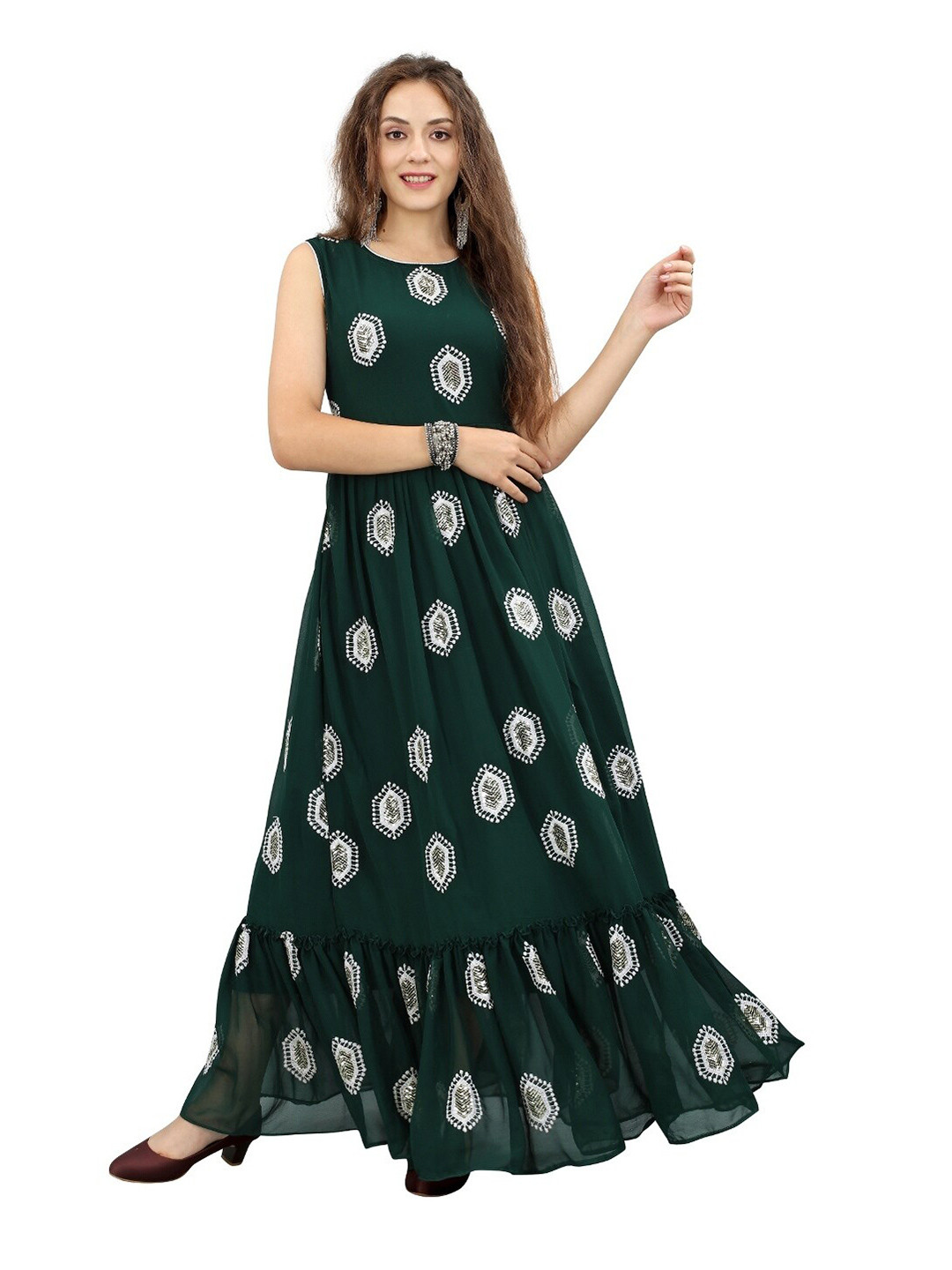 

APNISHA Women Green Embellished Georgette Ethnic Maxi Maxi Dress