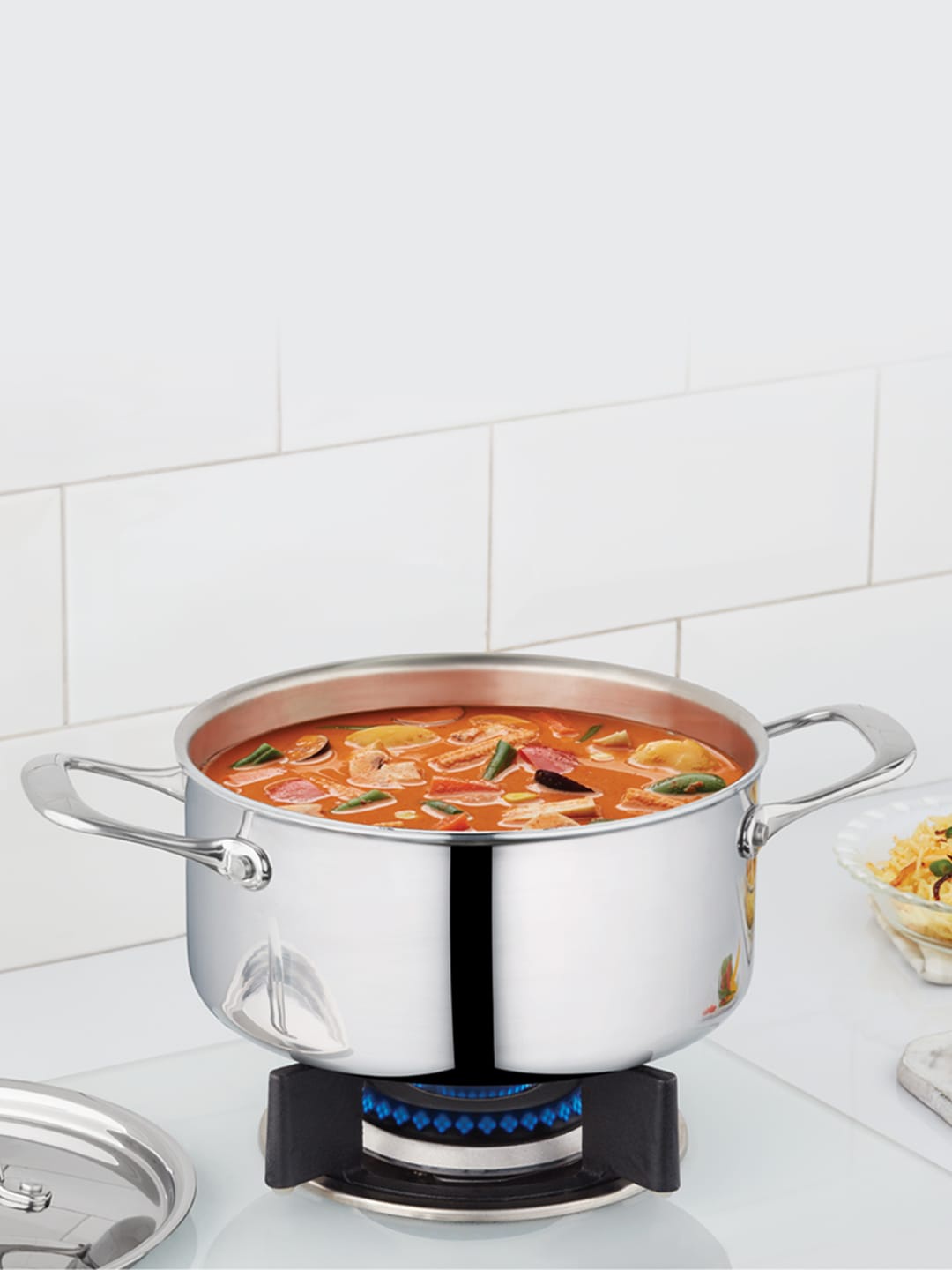 

BOROSIL Cookfresh Silver-Toned 5-Ply Stainless Steel Casserole With Lid 2.7 L