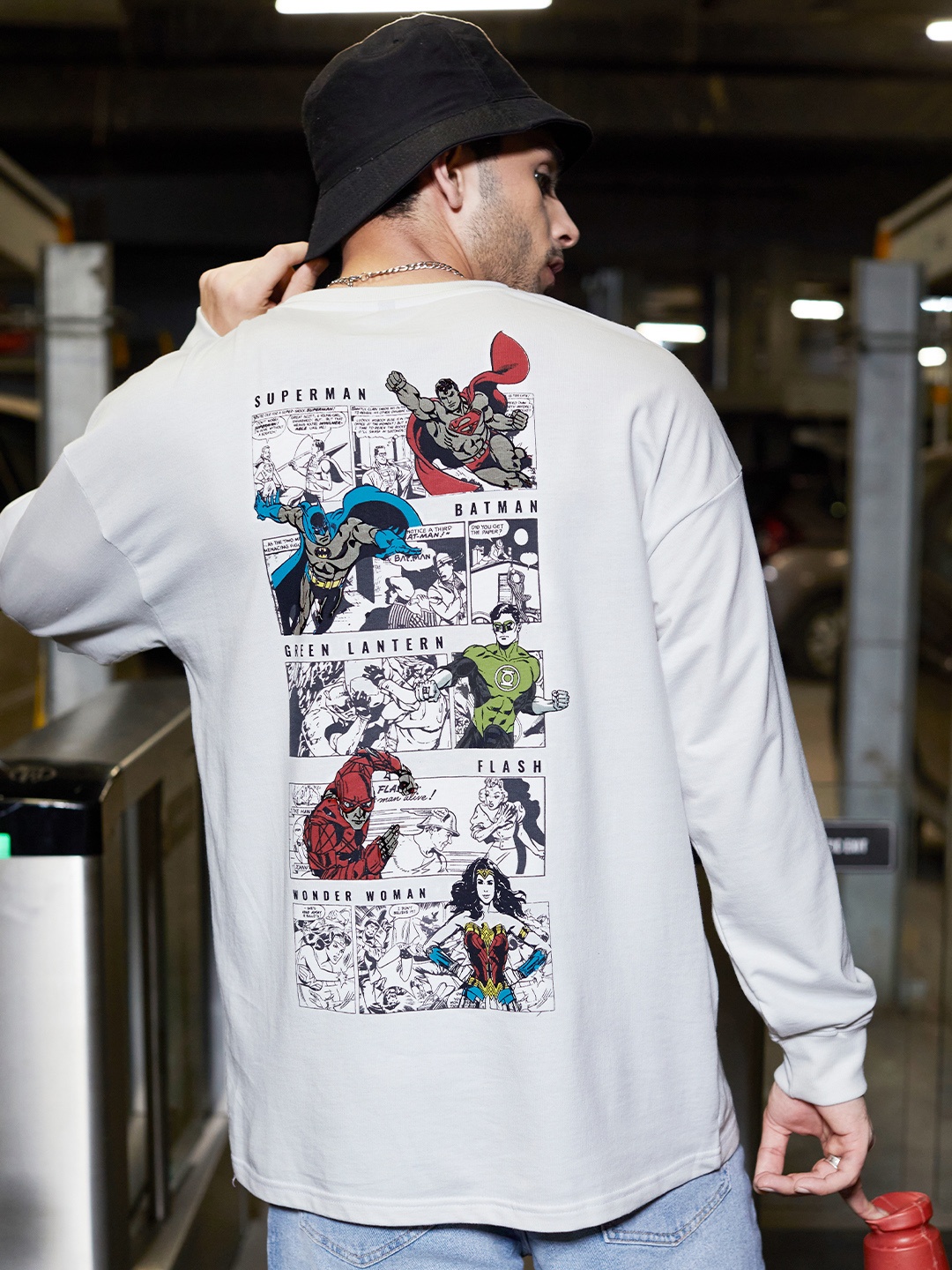 

The Souled Store Men White Printed Loose Oversized T-Shirt