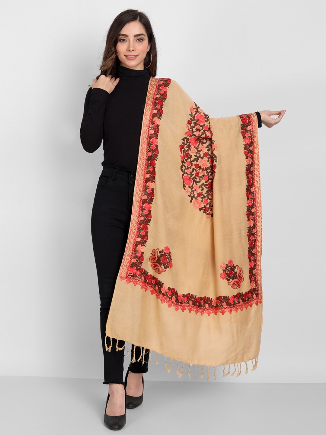 

Zamour Women Brown & Peach-Coloured Embroidered Stole, Beige