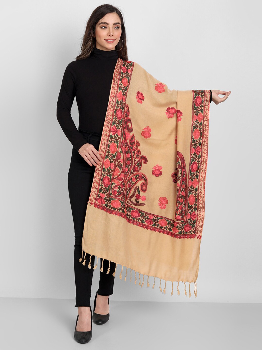 

Zamour Women Beige & Maroon Floral Embroidered Stole