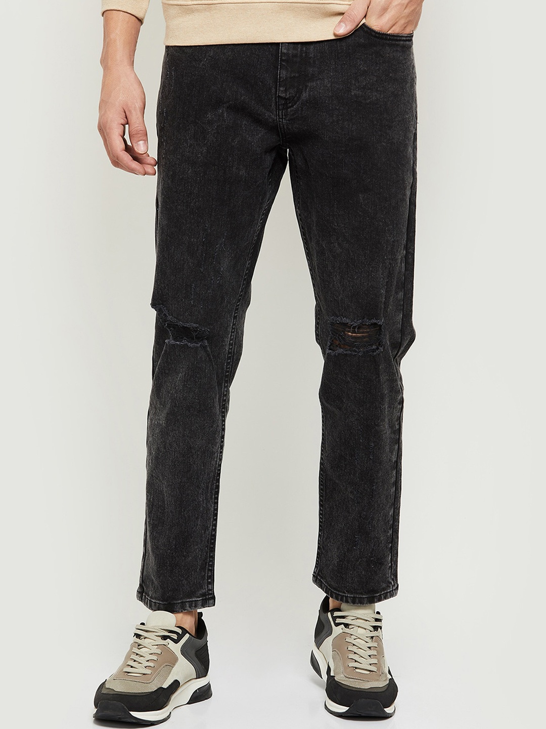 

max Men Grey Slash Knee Cotton Jeans