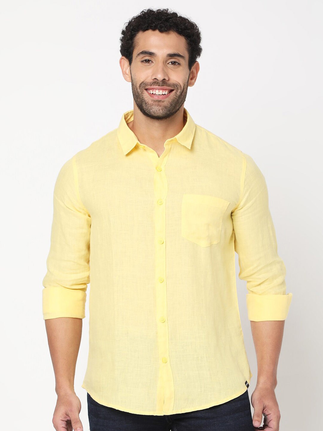 

SPYKAR Men Yellow Classic Slim Fit Solid Cotton Casual Shirt