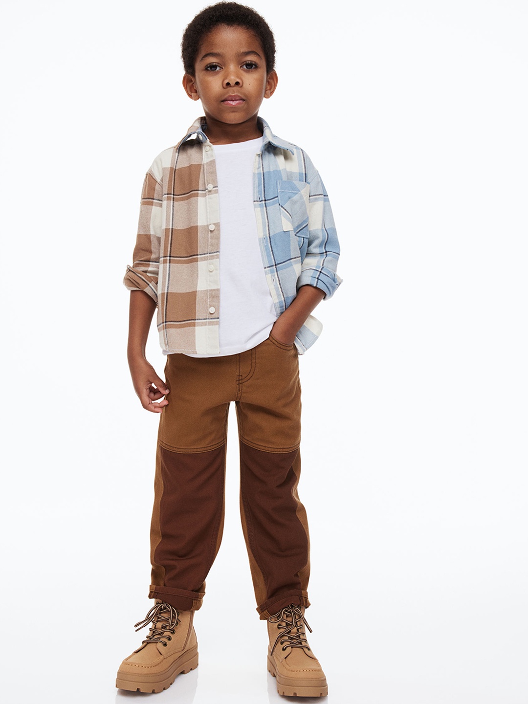 

H&M Boys Loose Fit Twill trousers, Brown