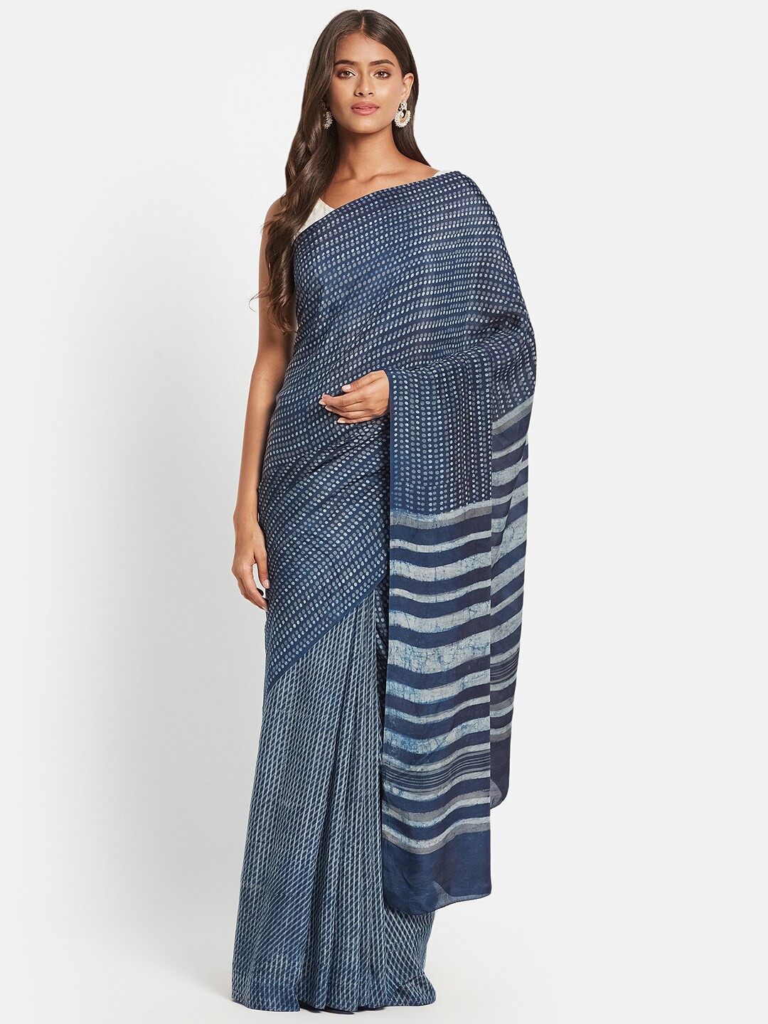 

Fabindia Blue & White Dabu Saree