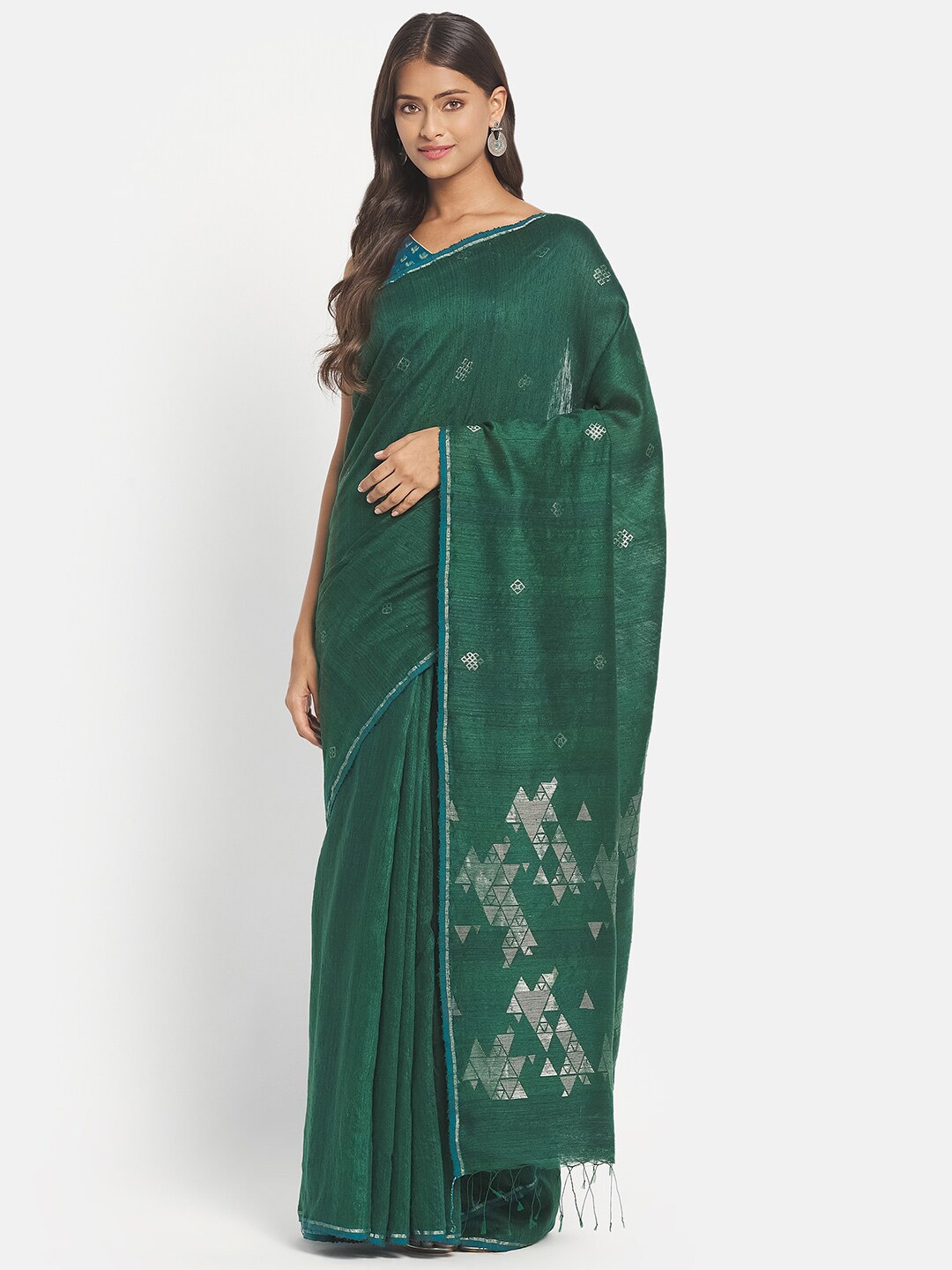 

Fabindia Green & Silver-Toned Zari Pure Silk Jamdani Saree