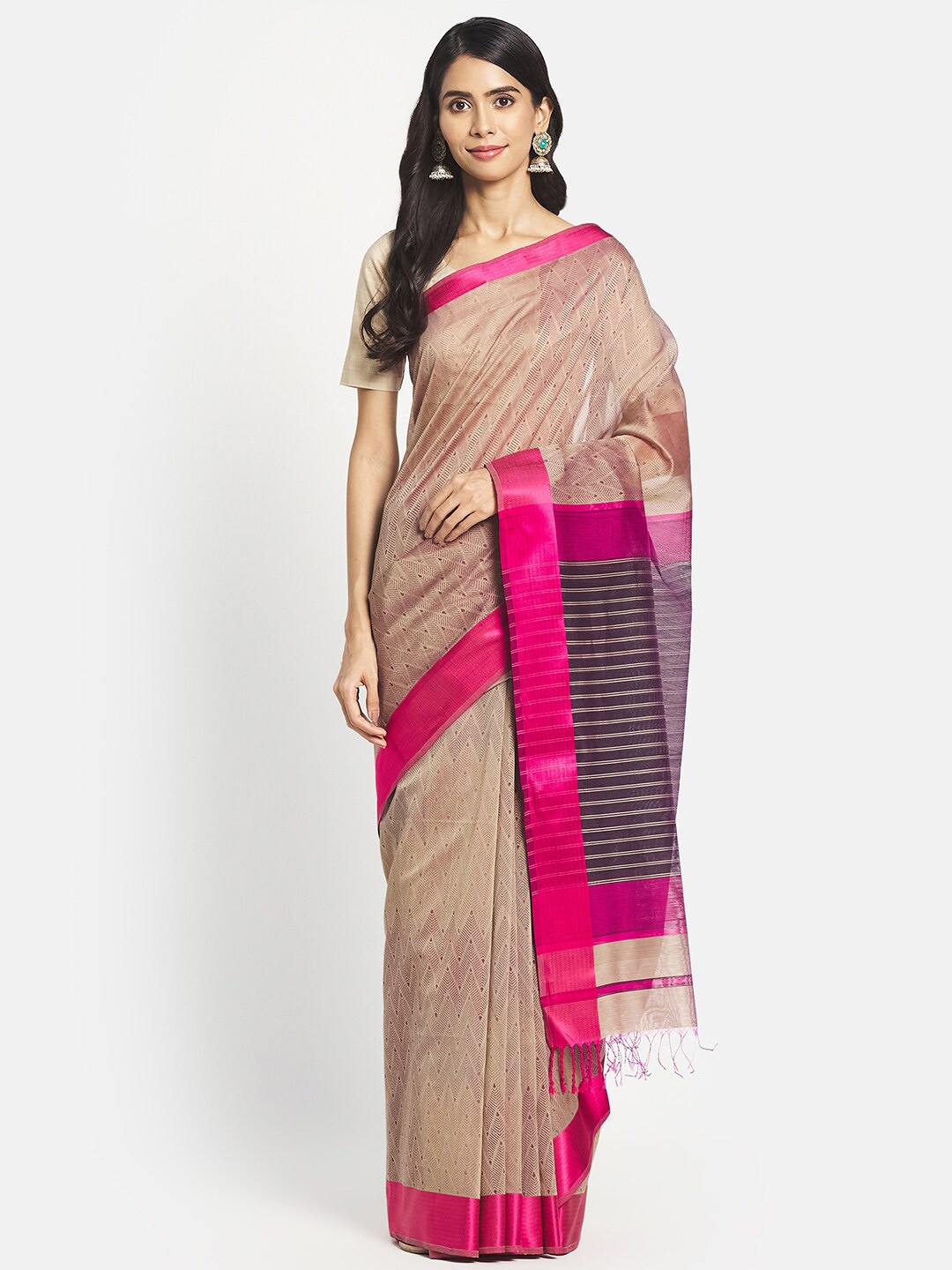 

Fabindia Beige & Pink Silk Cotton Block Print Saree