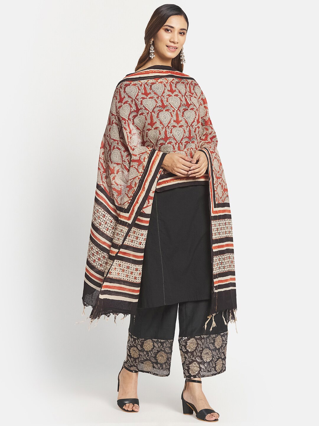 

Fabindia Maroon & Beige Printed Pure Cotton Dupatta