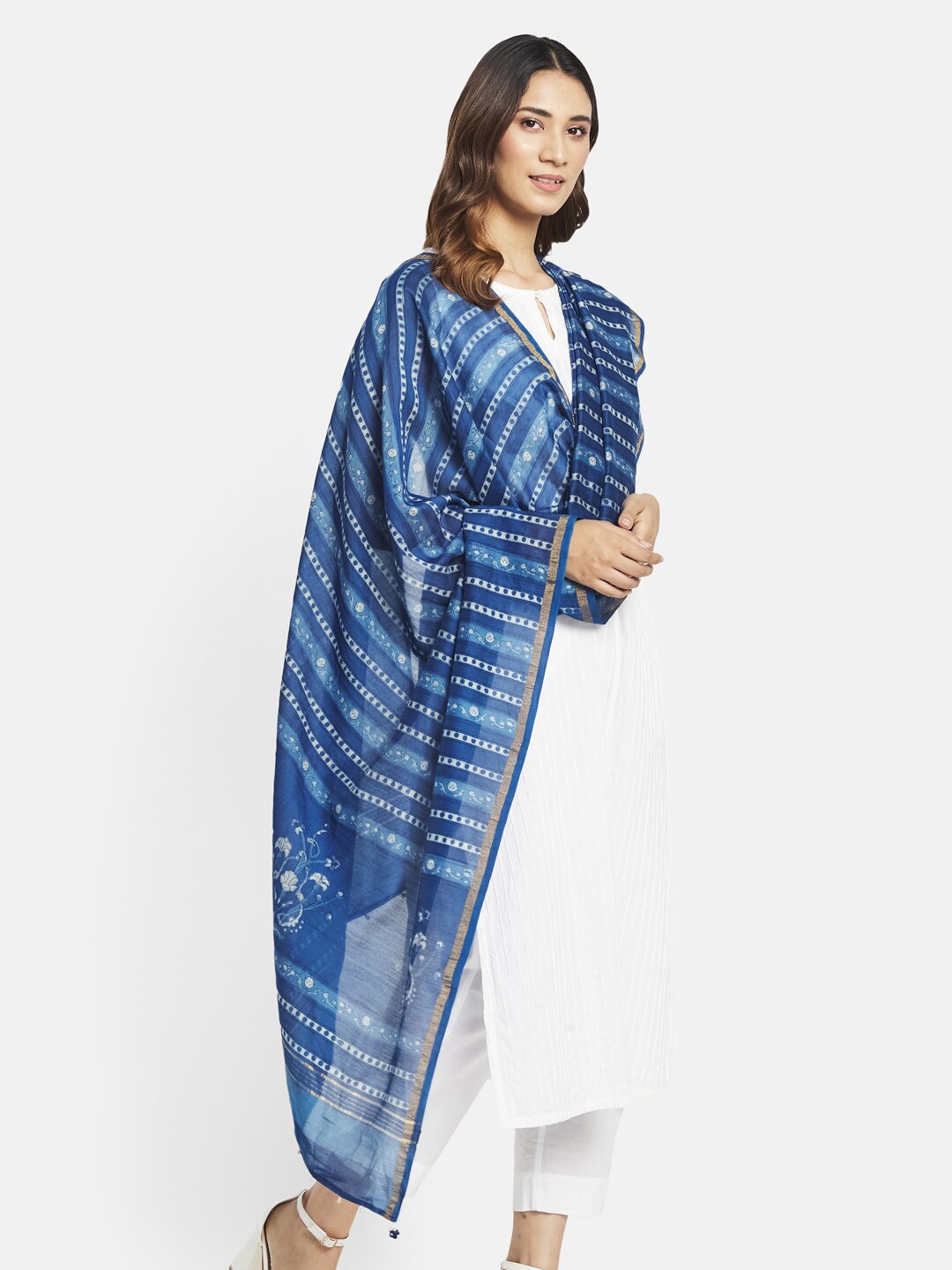 

Fabindia Blue & White Printed Cotton Silk Dupatta