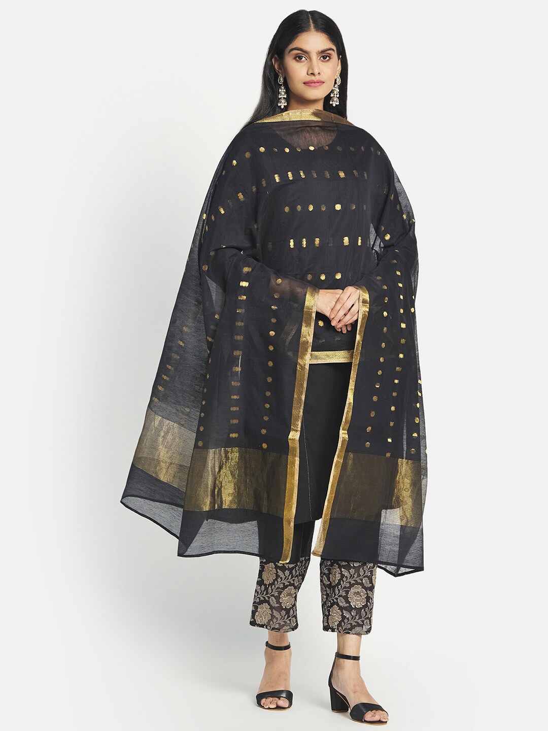 

Fabindia Black & Gold-Toned Ethnic Motifs Woven Design Cotton Silk Dupatta with Zari