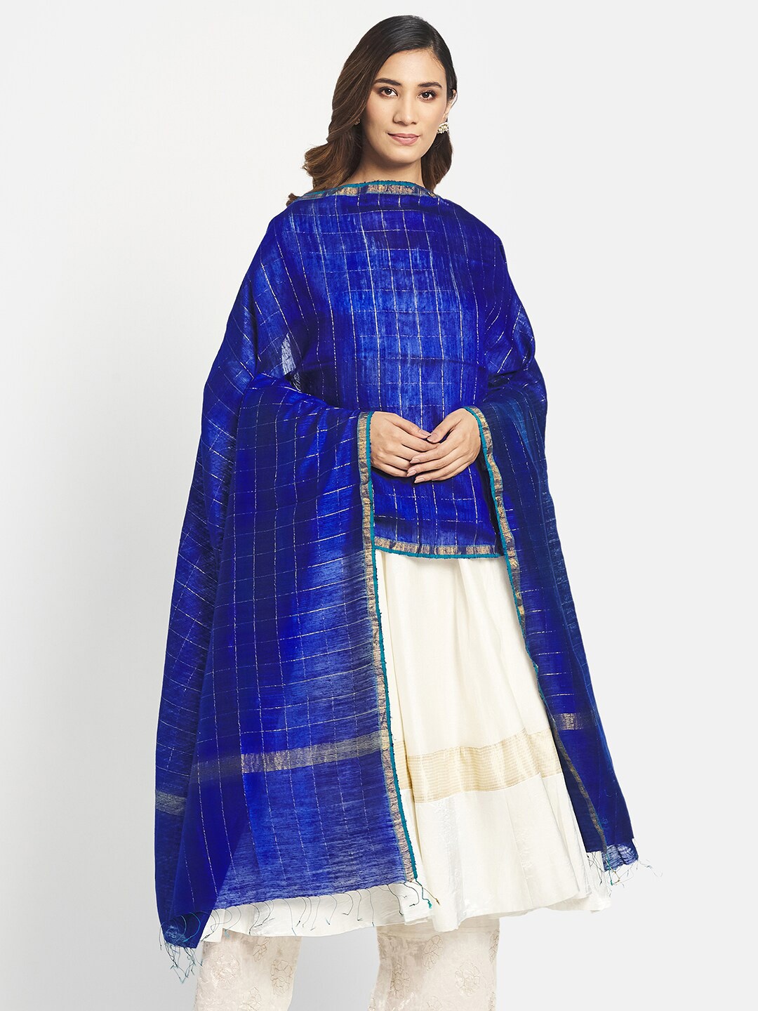 

Fabindia Blue & Gold-Toned Checked Pure Silk Dupatta