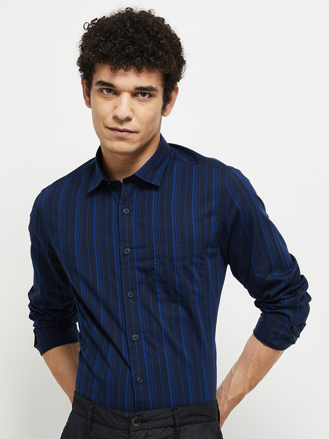 

max Men Blue Striped Cotton Casual Shirt