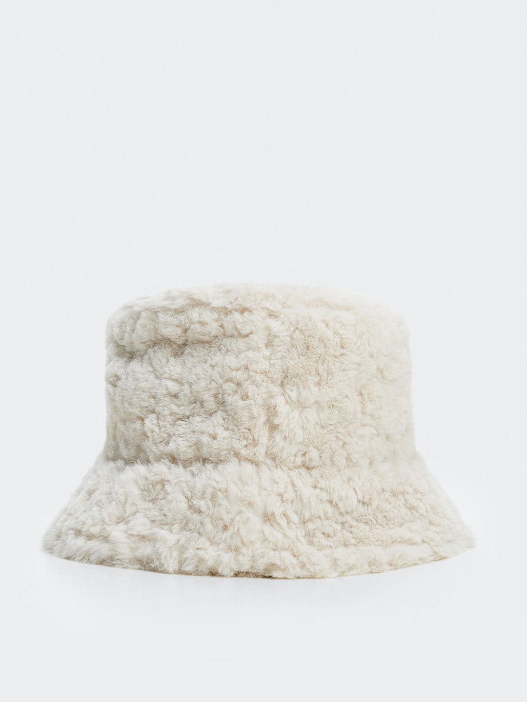 

MANGO Women Faux Fur Bucket Hat, Off white