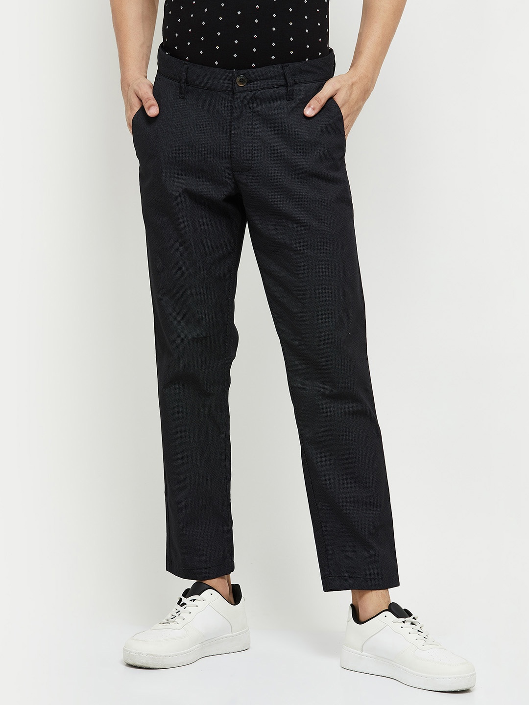 

max Men Black Textured Trousers