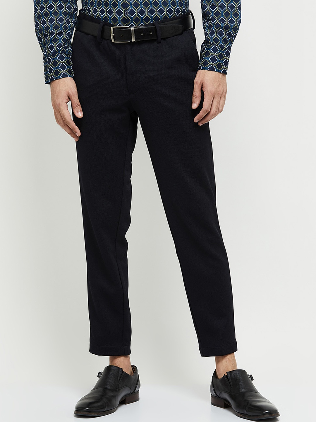 

max Men Navy Blue Regular Fit Solid Cotton Trousers