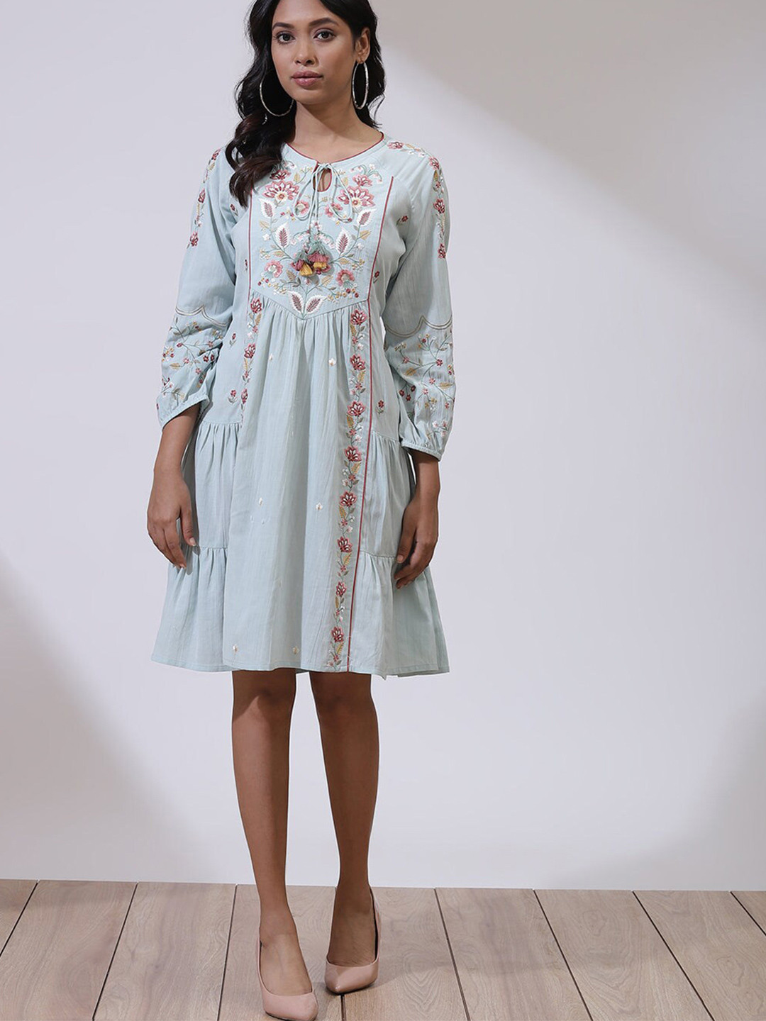 

Lakshita Blue & Maroon Cotton Floral Embroidered Tie-Up Neck Dress