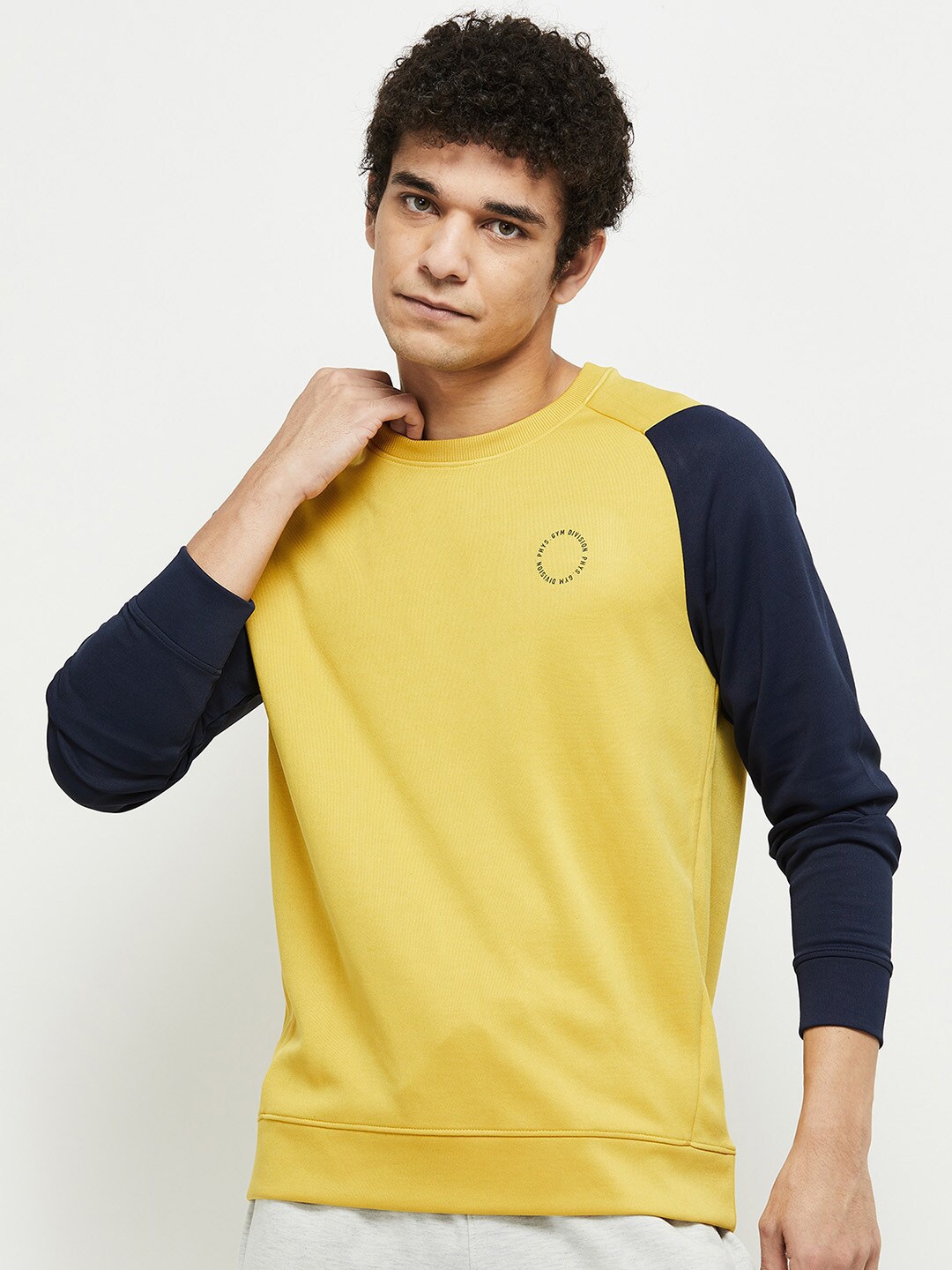 

max Men Yellow & Navy Blue Colourblocked Sweatshirt
