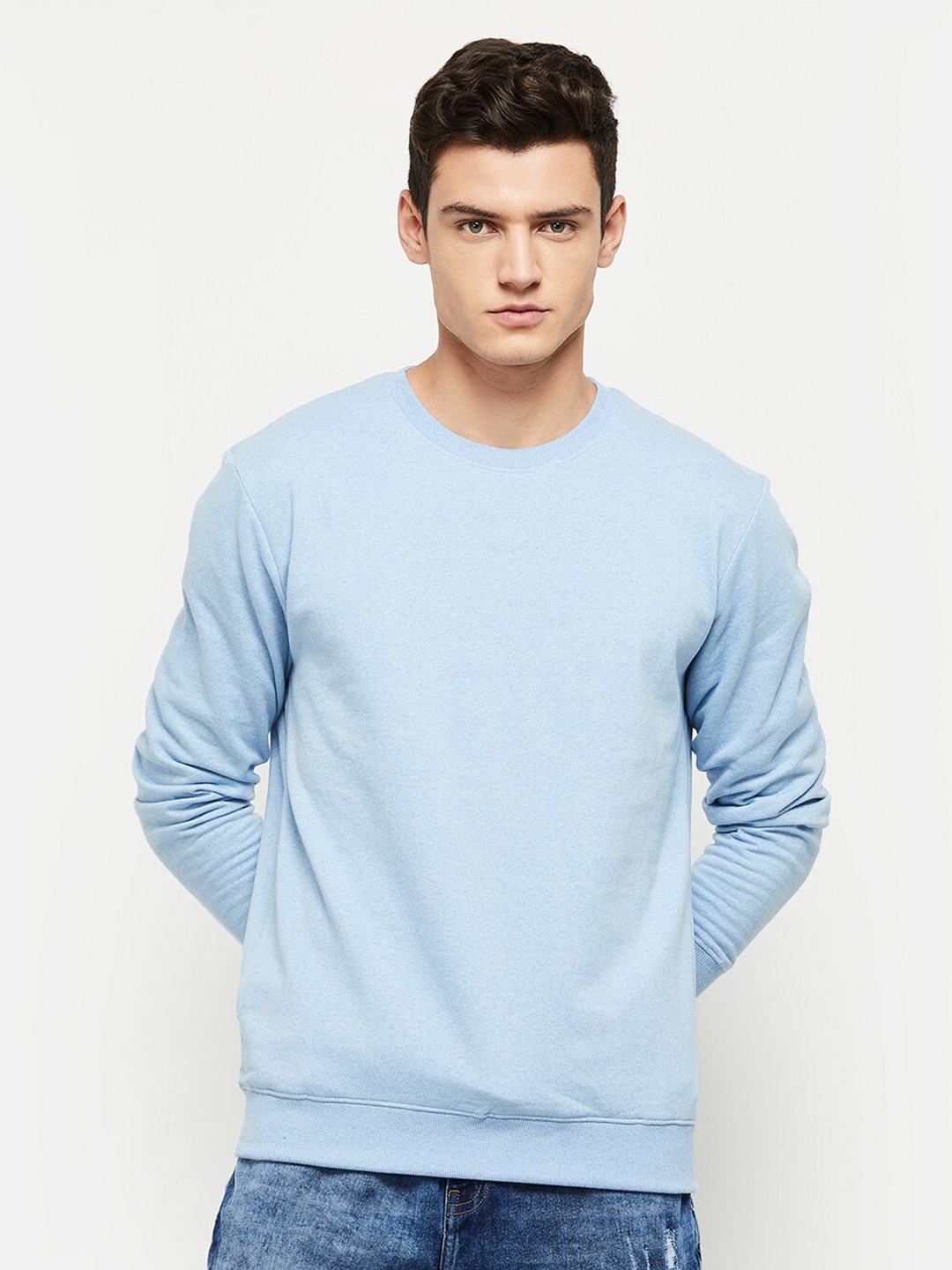 

max Men Blue Pullover Sweatshirt