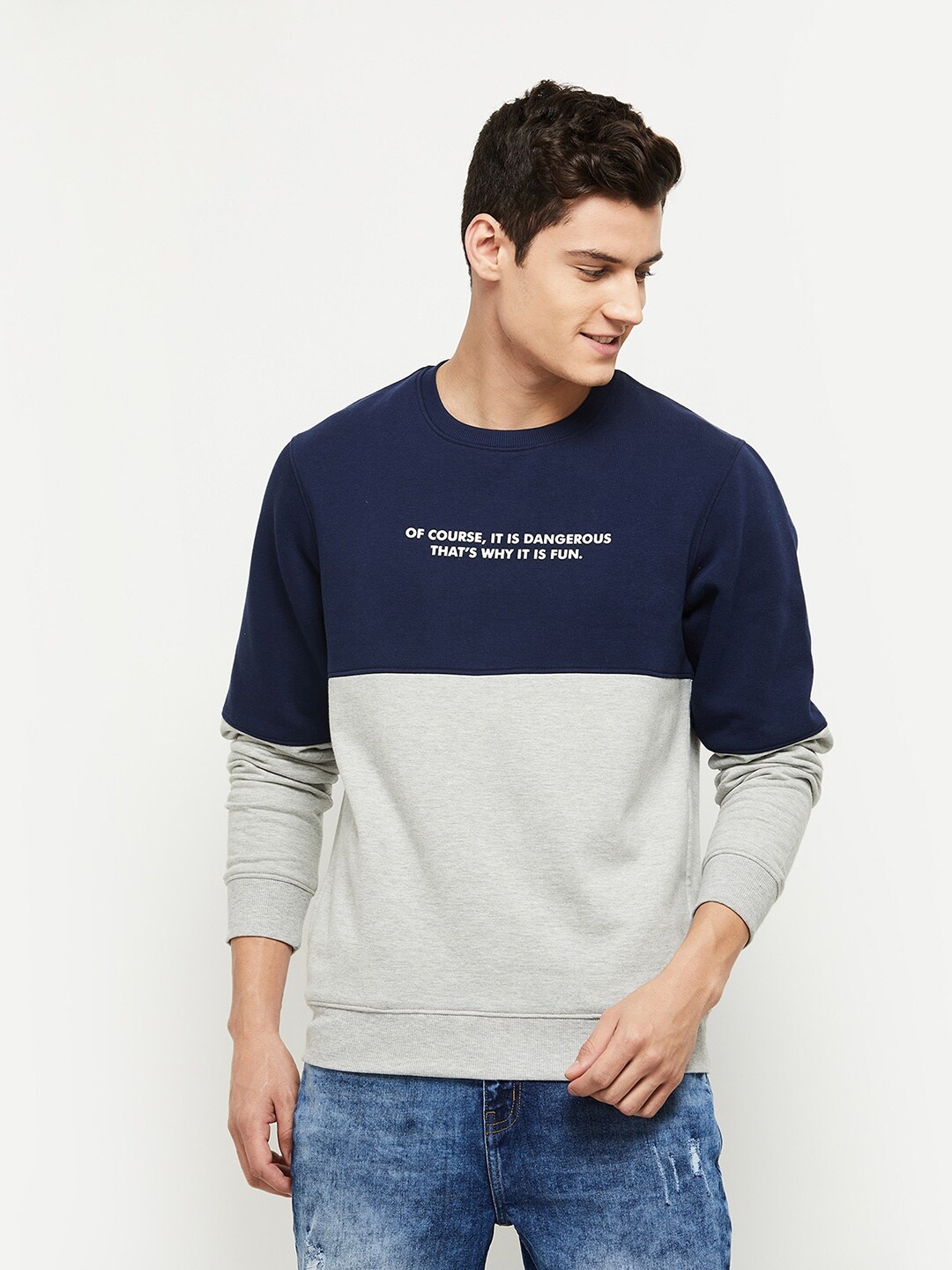 

max Men Blue Cotton Colourblocked Sweatshirt