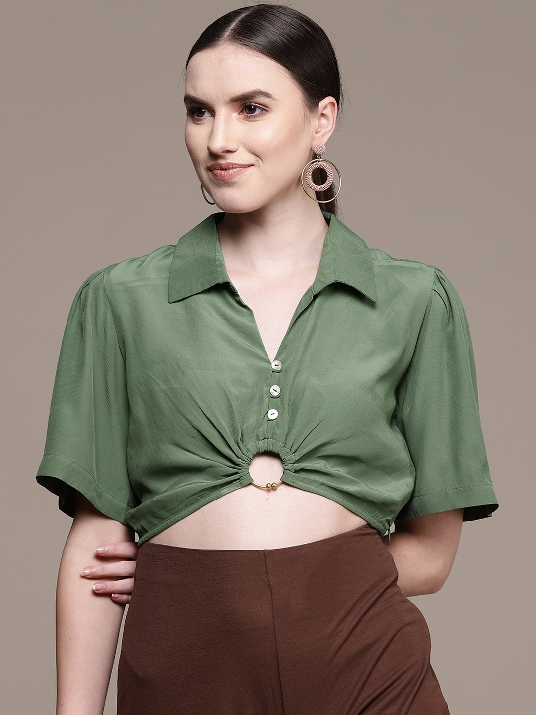 

Label Ritu Kumar Green Twisted Shirt Style Crop Top