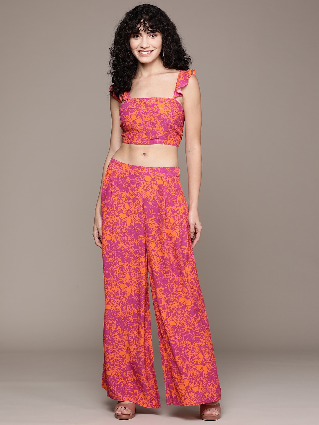 

Label Ritu Kumar Women Printed Co-Ords, Pink