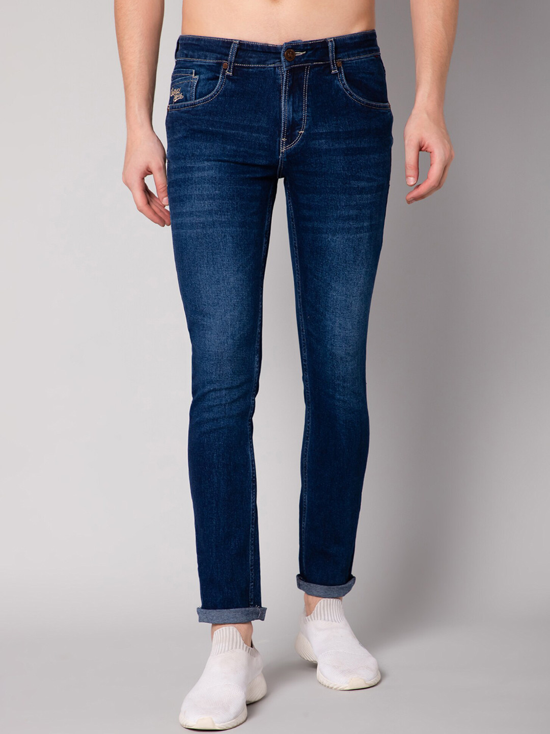 

Cantabil Men Blue Light Fade Cotton Jeans