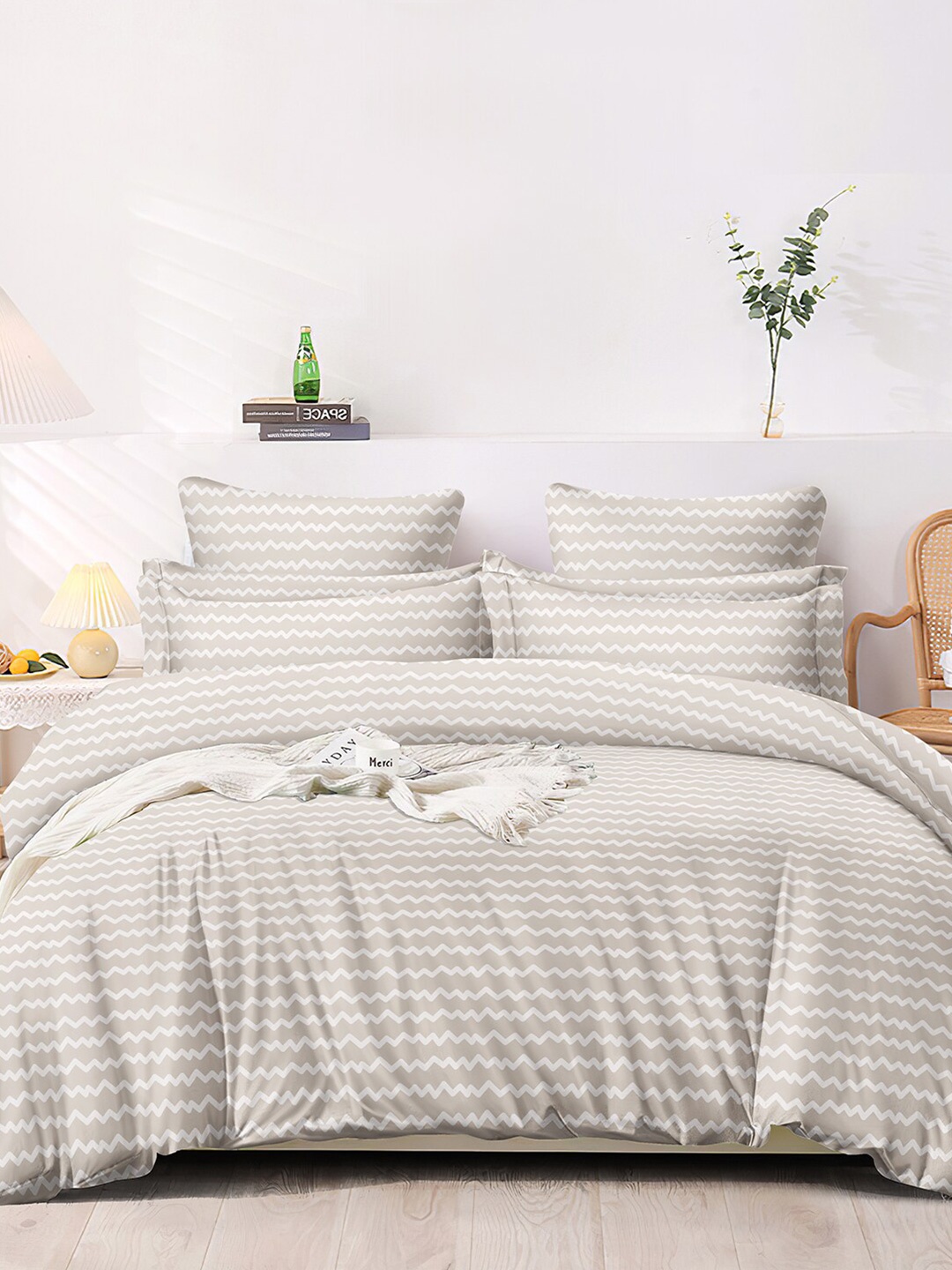 

homewards White & Beige Striped Microfiber AC Room 150 GSM Double Bed Comforter