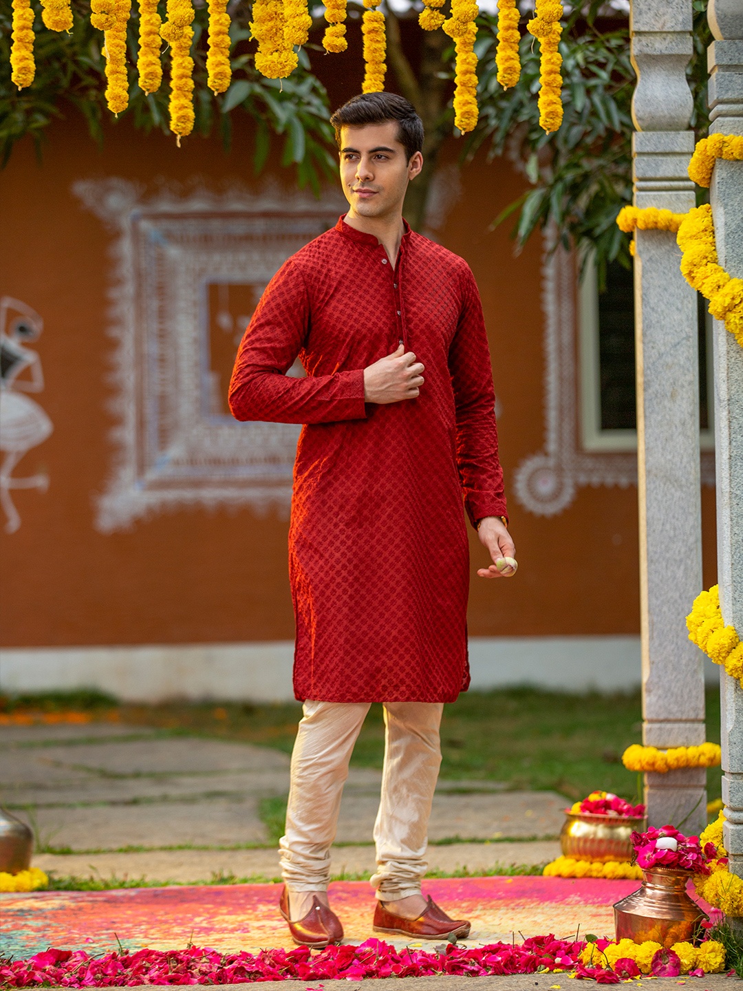 

Sanwara Men Maroon Floral Embroidered Chikankari Pure Cotton Kurta with Pyjamas