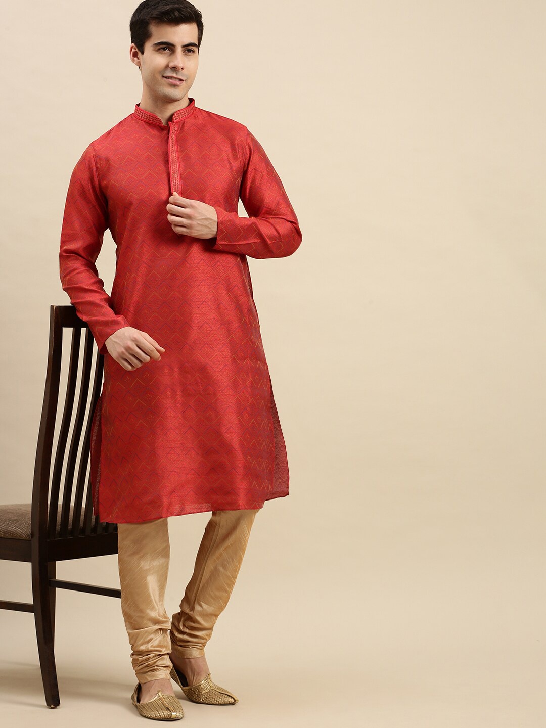

Sanwara Men Red Thread Work Kurta with Pyjamas