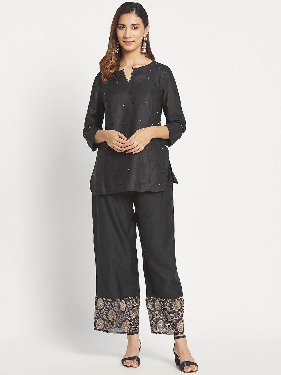 

Fabindia Women Black Embroidered Kurti