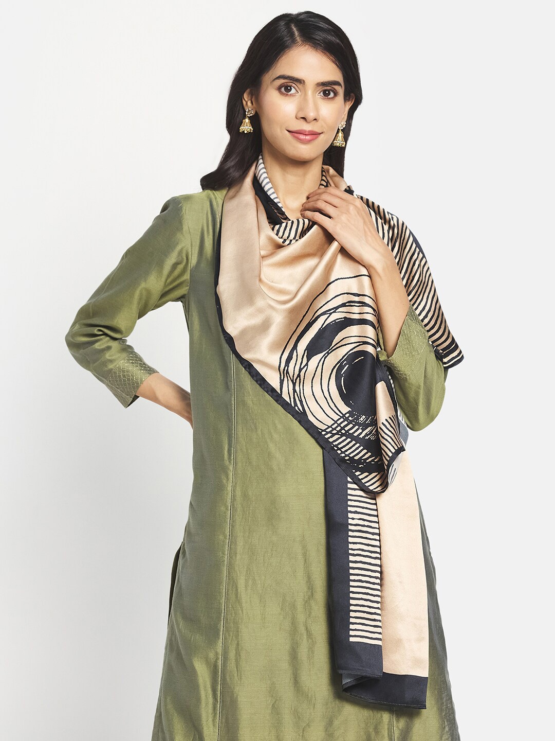 

Fabindia Women Beige & Black Abstract Printed Stole