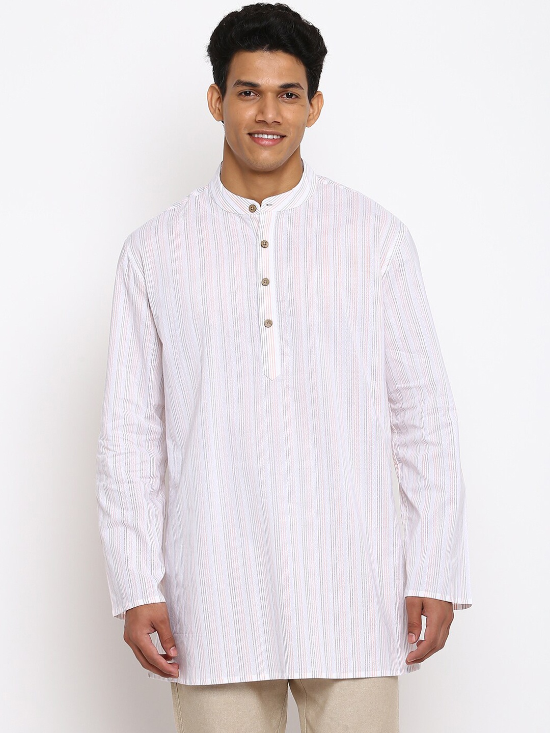 

Fabindia Men White Printed Kurta