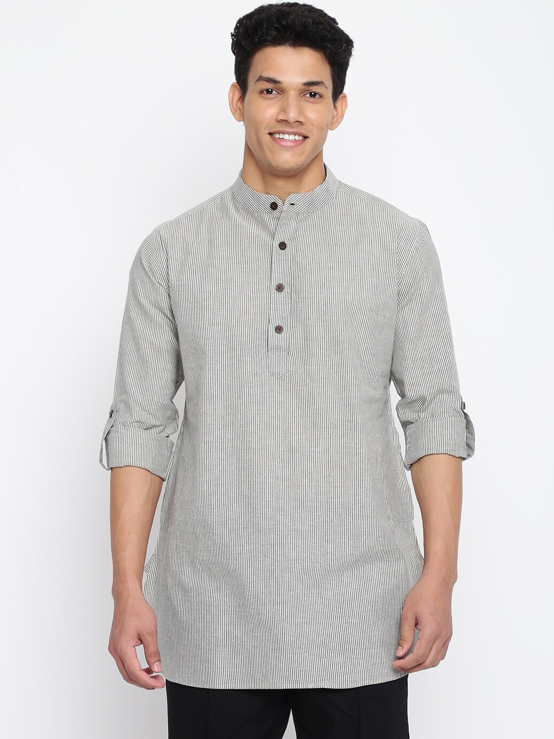 

Fabindia Men Grey Striped Cotton Kurta