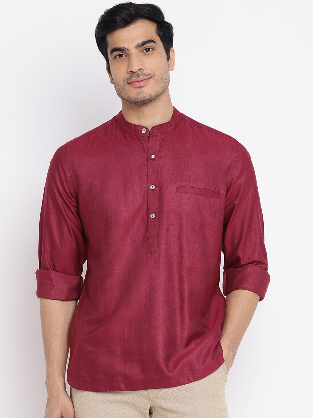 

Fabindia Men Magenta Kurta
