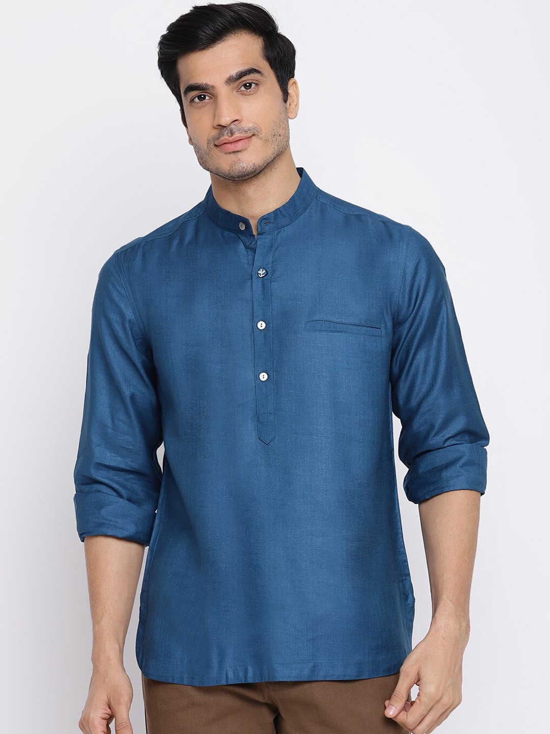 

Fabindia Men Teal Solid Short Kurta