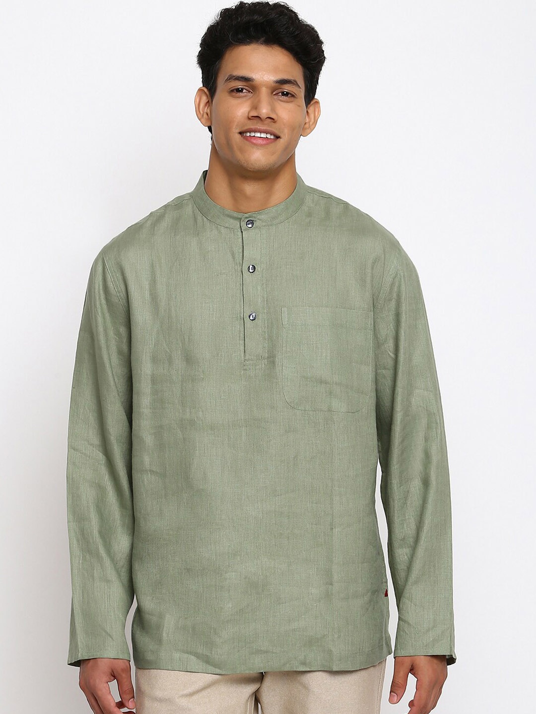

Fabindia Men Green Comfort Fit Super Short Kurta