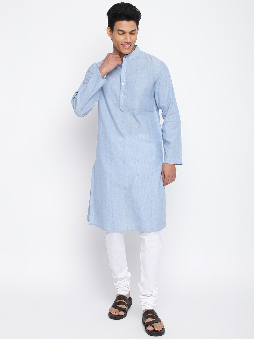 

Fabindia Men Blue Paisley Pure Cotton Kurta