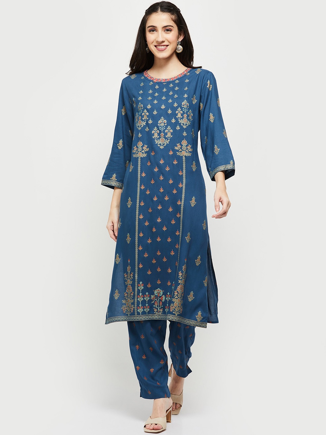 

max Women Blue Ethnic Motifs Printed Kurta with Trousers