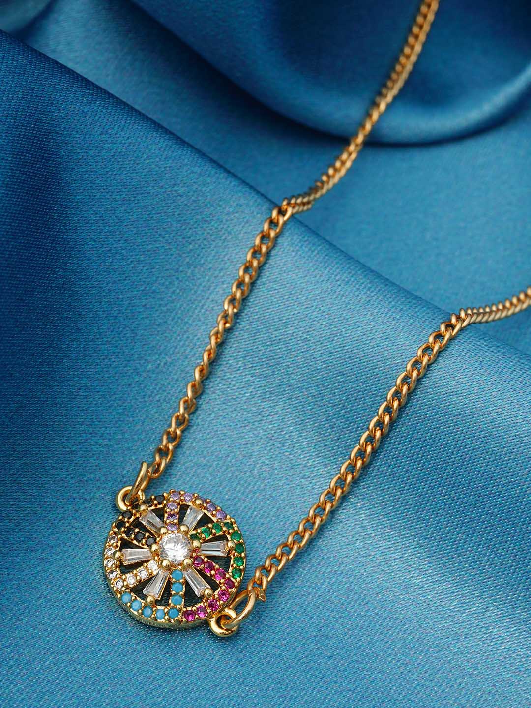 

Ferosh Gold-Toned Pendant With Chain