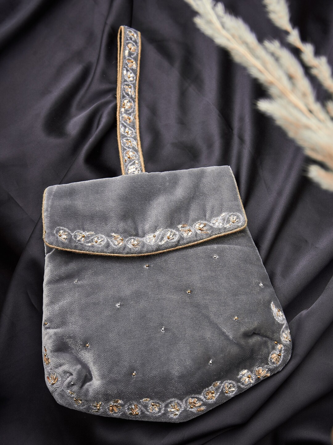 

Fabindia Grey & Silver-Toned Embroidered Embroidered Potli Clutch