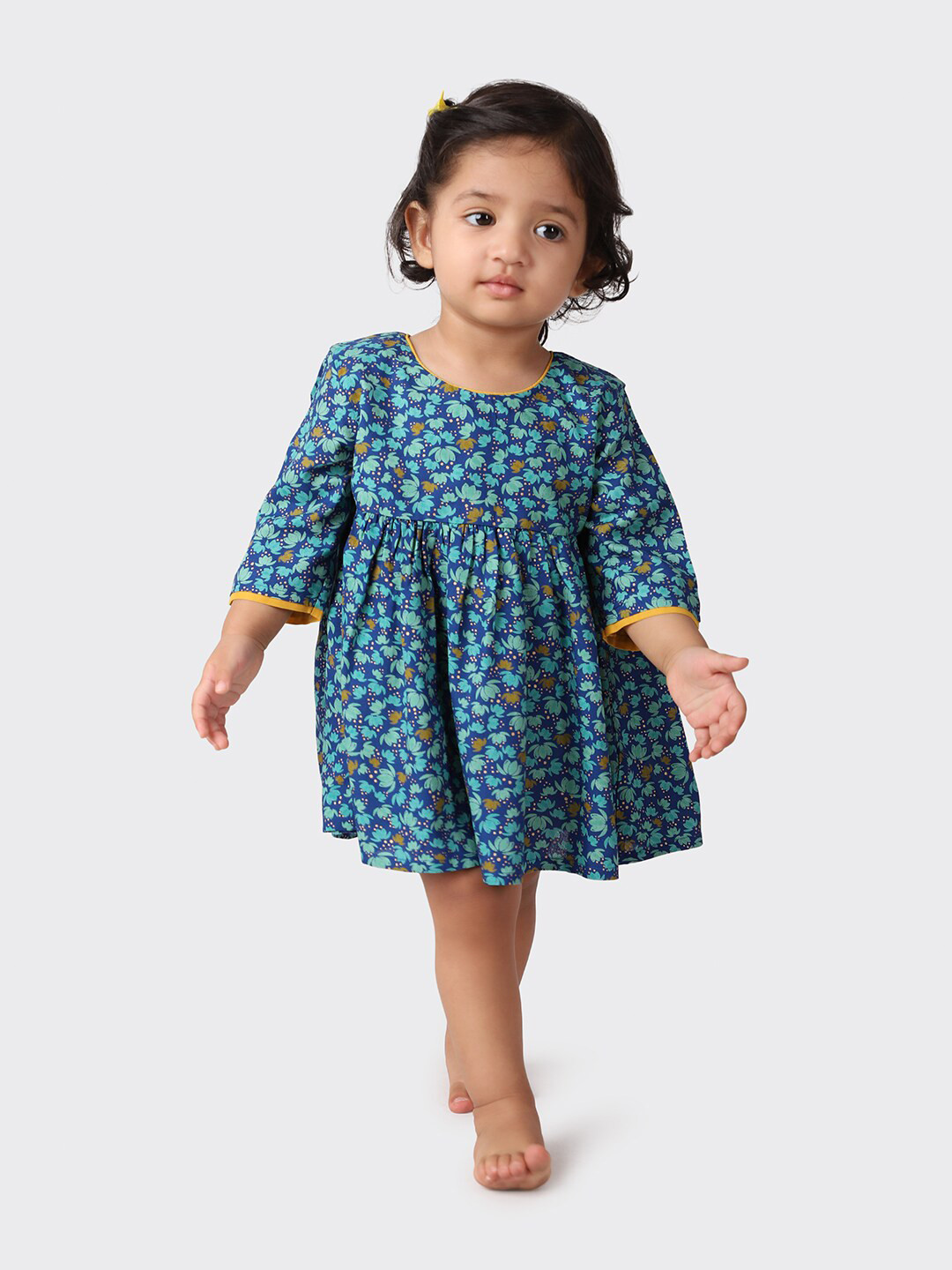

Fabindia Blue & Green Floral A-Line Dress