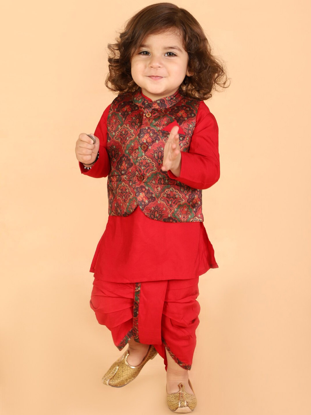 

KID1 Boys Red & Green Solid Straight Kurta with Dhoti Pants & With Printed Nehru jacket